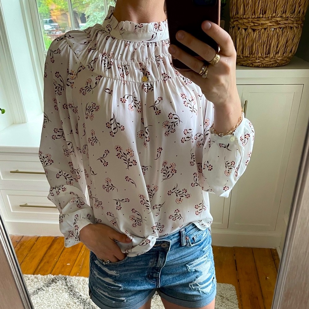 Loft garden shirred ruffle blouse. - Picture 2 of 13